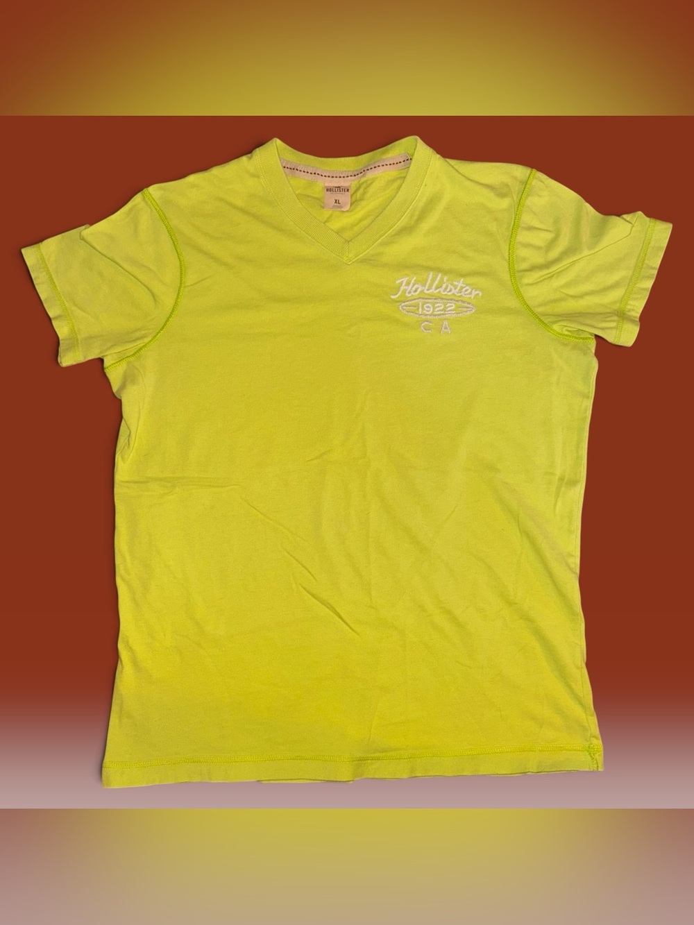 Hollister Vintage Y2K Embroidered Logo Short Sleeve V-Neck T-Shirt Men’s XL